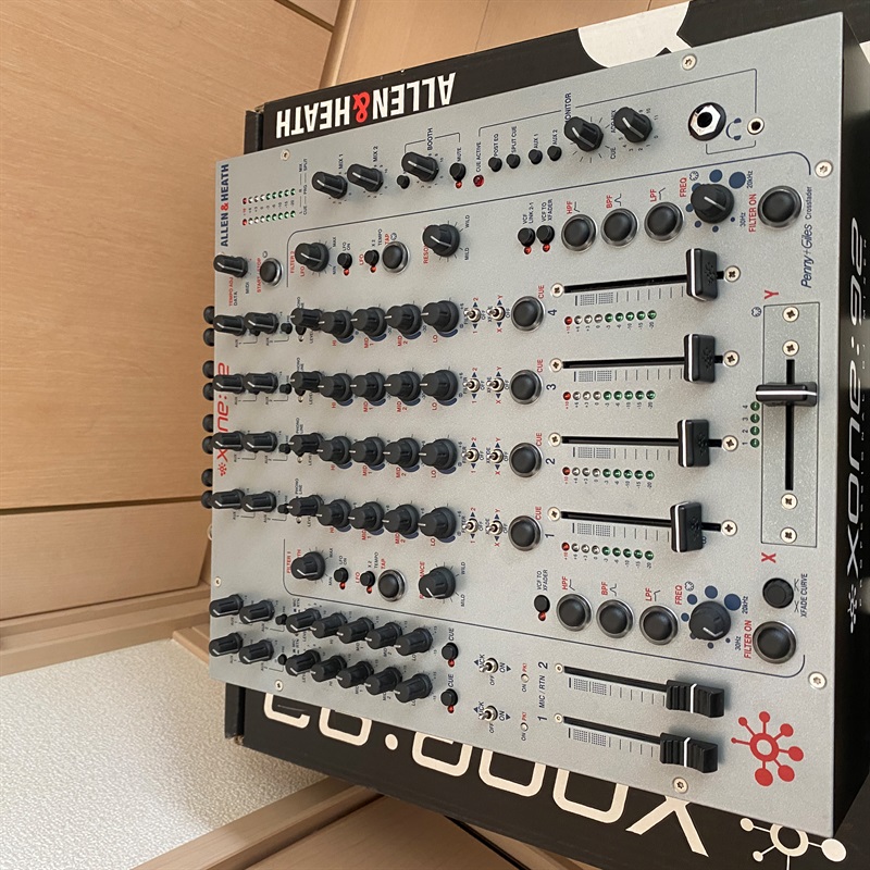 ALLEN&HEATH XONE:92の画像
